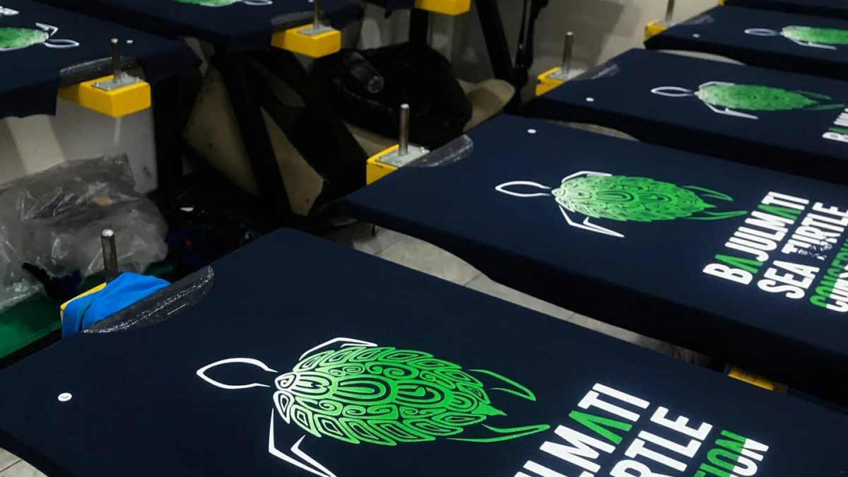 10 Jenis  Sablon  Kaos  dan Contoh Hasilnya Terbaik Blumen Inc